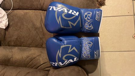RFX Guerrero Sparring Gloves “16oz”