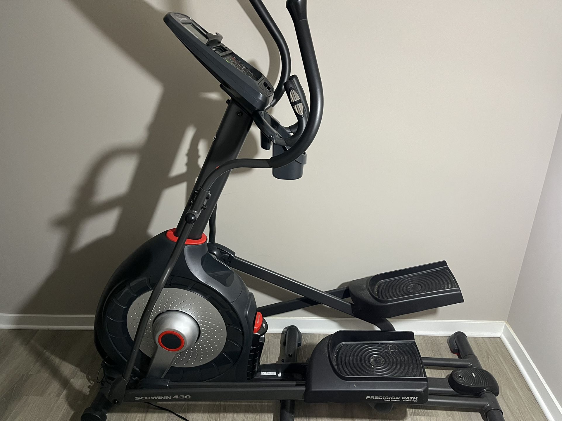 Schwinn 430 elliptical Machine