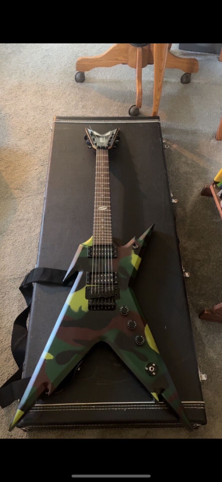 Custom Dean Razorback 7 String