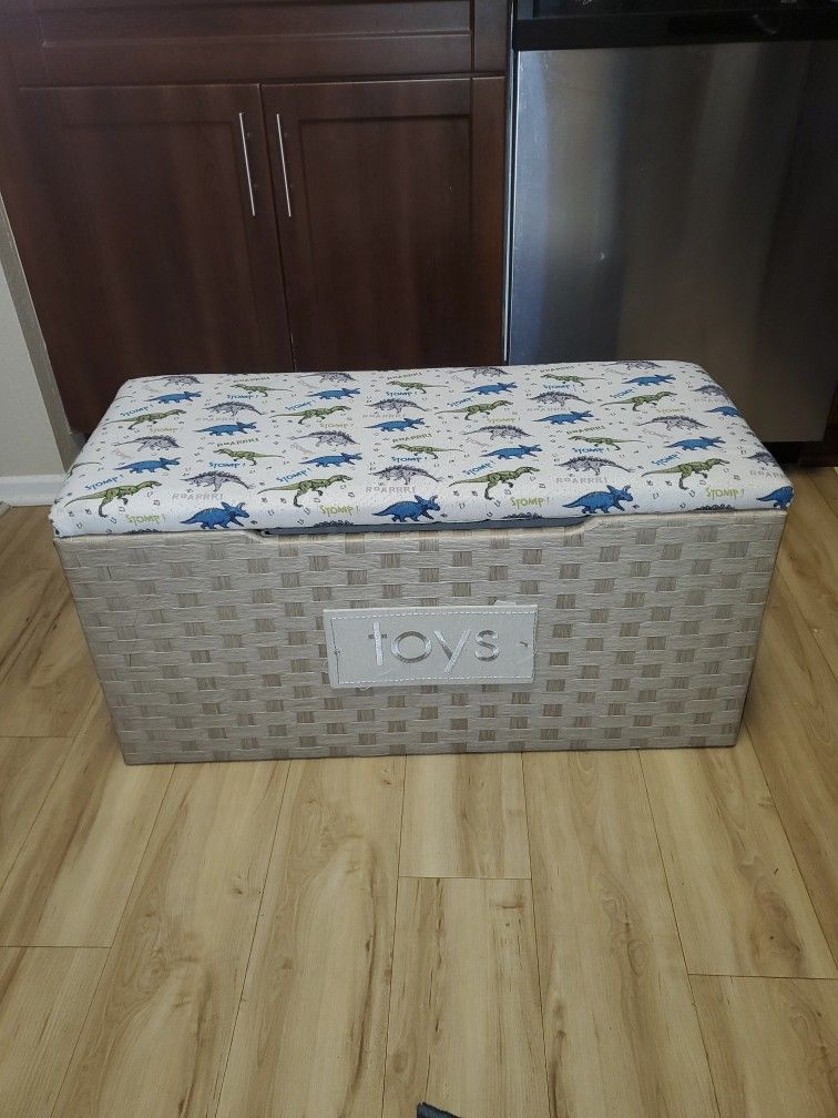 Toy Chest 3' x 1.5'