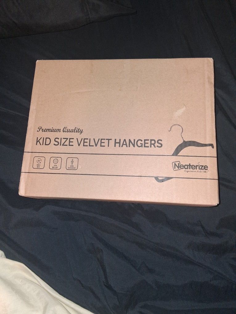 Kids Velvet Hangers