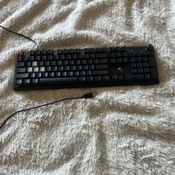 Wired Corsair Red Switch Mechanical Keyboard 