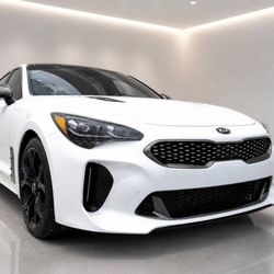 2021 KIA Stinger