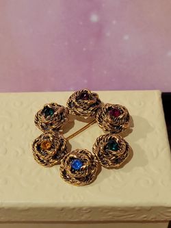 Vintage Goldtone Wreath Brooch Pin Circular Nest Motifs Multicolored Crystals 2" F10