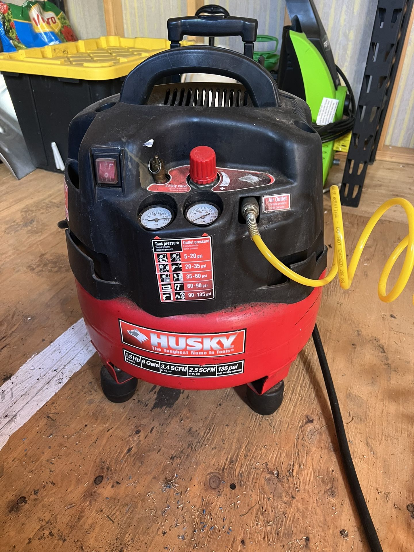 Husky 6 Gallon Pancake Compressor