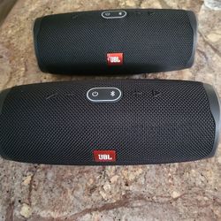 JBL Portable Speakers 2 Charge 4