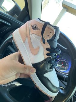 Jordan Air 1 Mid