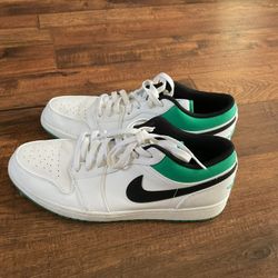 Nike Air Jordan 1 Low SE green and white trainers #jordan1 #sneakerhead