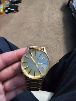 Nixon Watch