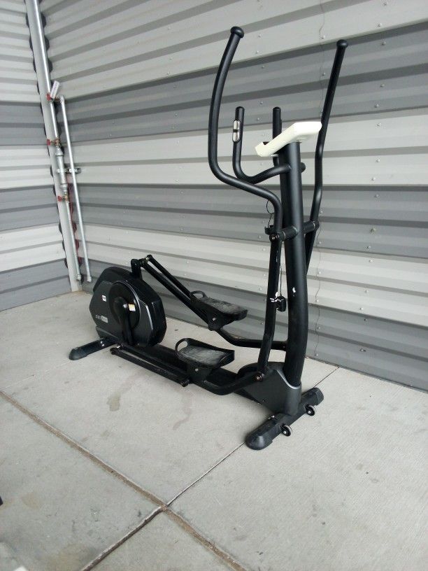 BHS1Ei Elliptical