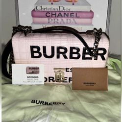 Burberry Pastel Pink SM Lola CL Q2C