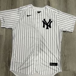MLB New York Yankees On-Field Jersey