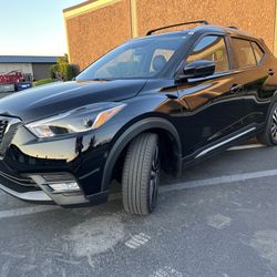 2019 Nissan Kicks 
