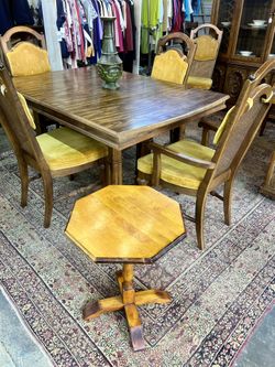 Vintage Octagonal Wood Pedestal Accent Table - Clean Retro Style