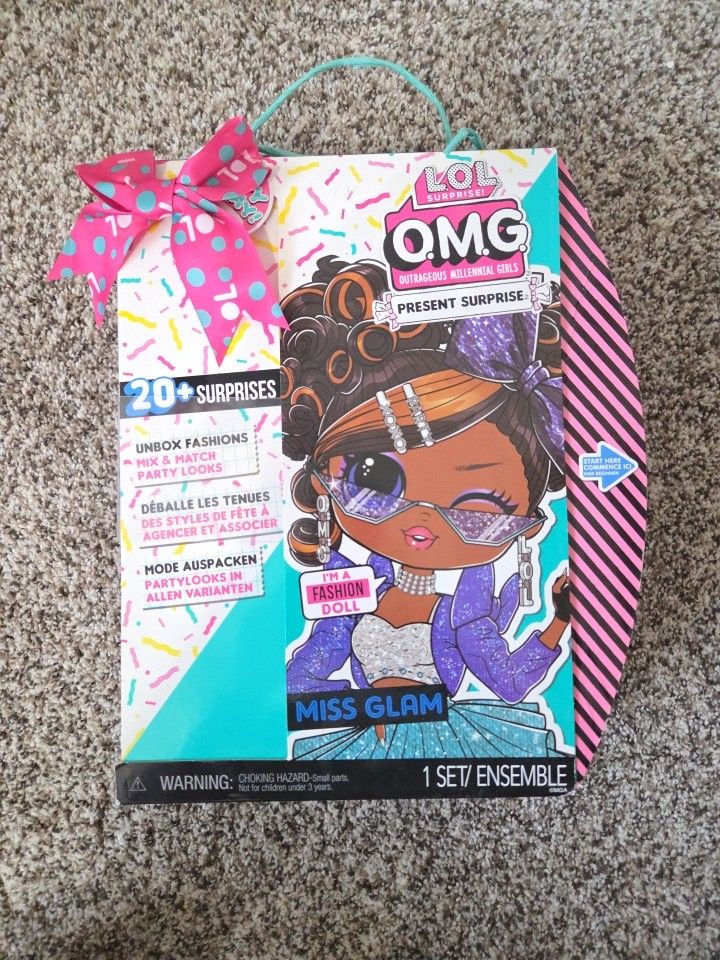 LOL OMG Miss Glam Present Surprise