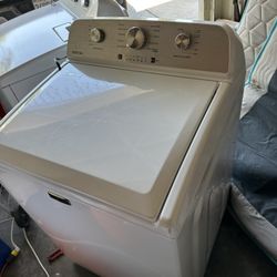 Brand New Washer N Dryer 