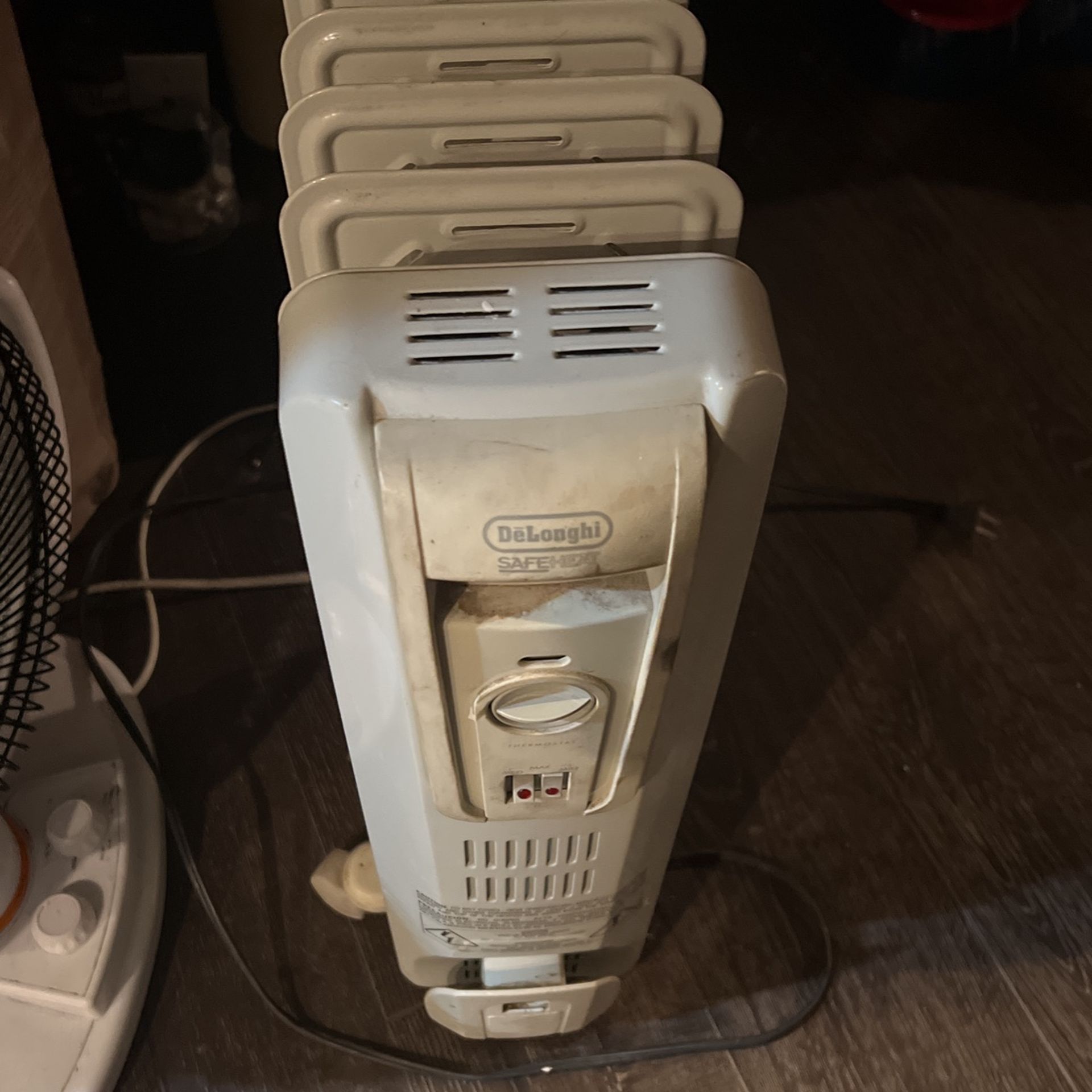Electric Oil Heater Electric And Space Saver