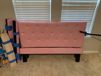Girls Toddlers bed