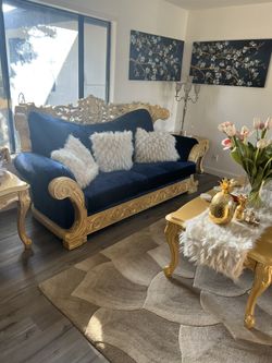 Sofa Love Seat And Dinning Table