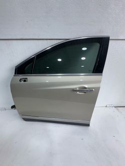 (6164) 17-25 Cadillac Xt5 Left Front Door 2017 2018 2019 2020 2021 2022 2023 2024 2025