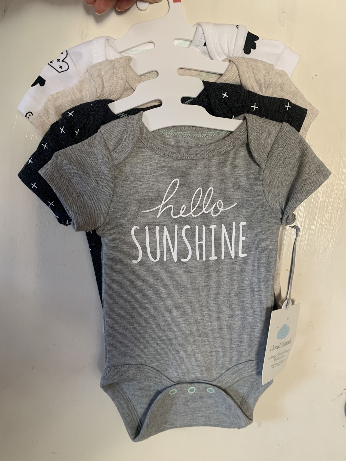 New Onesie - 4pk