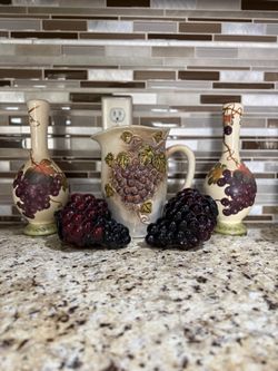 Grape Kitchen ware and Decorations