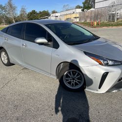 2021 Toyota Prius 