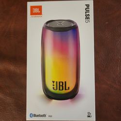 JBL Pulse 5 bluetooth speaker