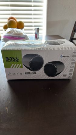 Motor cycle speakers
