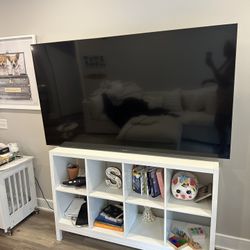 65 Inch Smart TV New Condition 