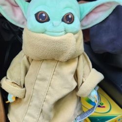 

Star Wars: The Mandalorian The Child Grogu Baby Yoda S