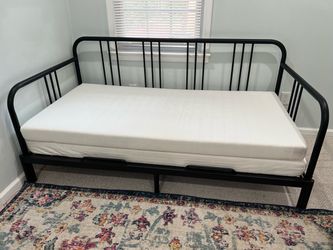 IKEA Fyresdal daybed with two mattresses