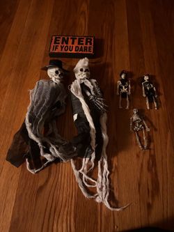 Free Halloween decorations