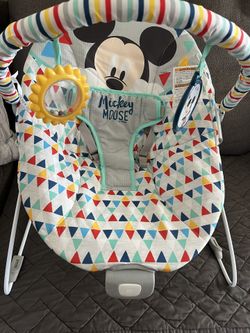 Bright Starts Disney Baby Vibrating Bouncer