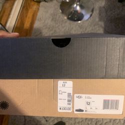 UGG’S SLIPPERS FOR MEN