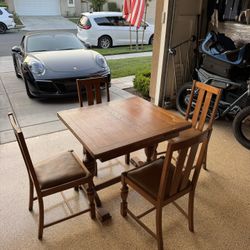 Expandable Table & 6 chairs 