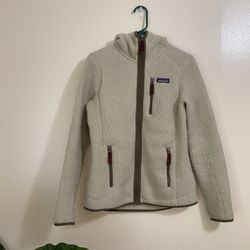 W’s Patagonia Fluffy Hoody Size S