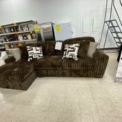 Sectional $999
