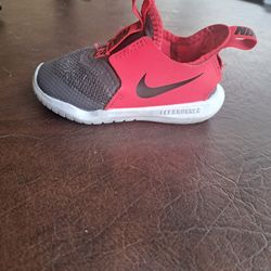 Toddler 6C NIKE