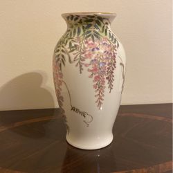Vintage Bamberger’s Wisteria Vase