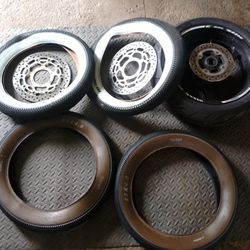 Lots Of E-bike Tires!  