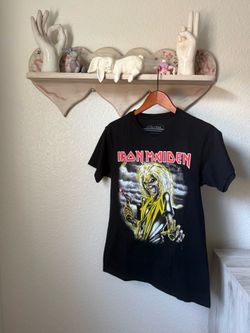 Iron Maiden Black Graphic T-Shirt Size L Rock & Pop Music Band Tee