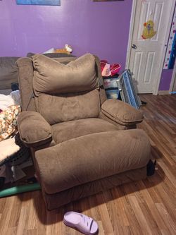 FREE Vibrating Rocking Chair