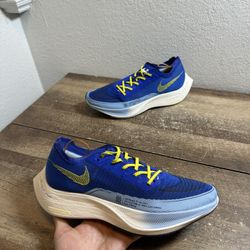 Nike ZoomX Vaporfly Next 2 Hyper Royal Yellow Strike DM8324-400 Men's Size 10