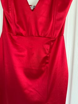 Red Satin V-Neck Sleeveless Dress Size L