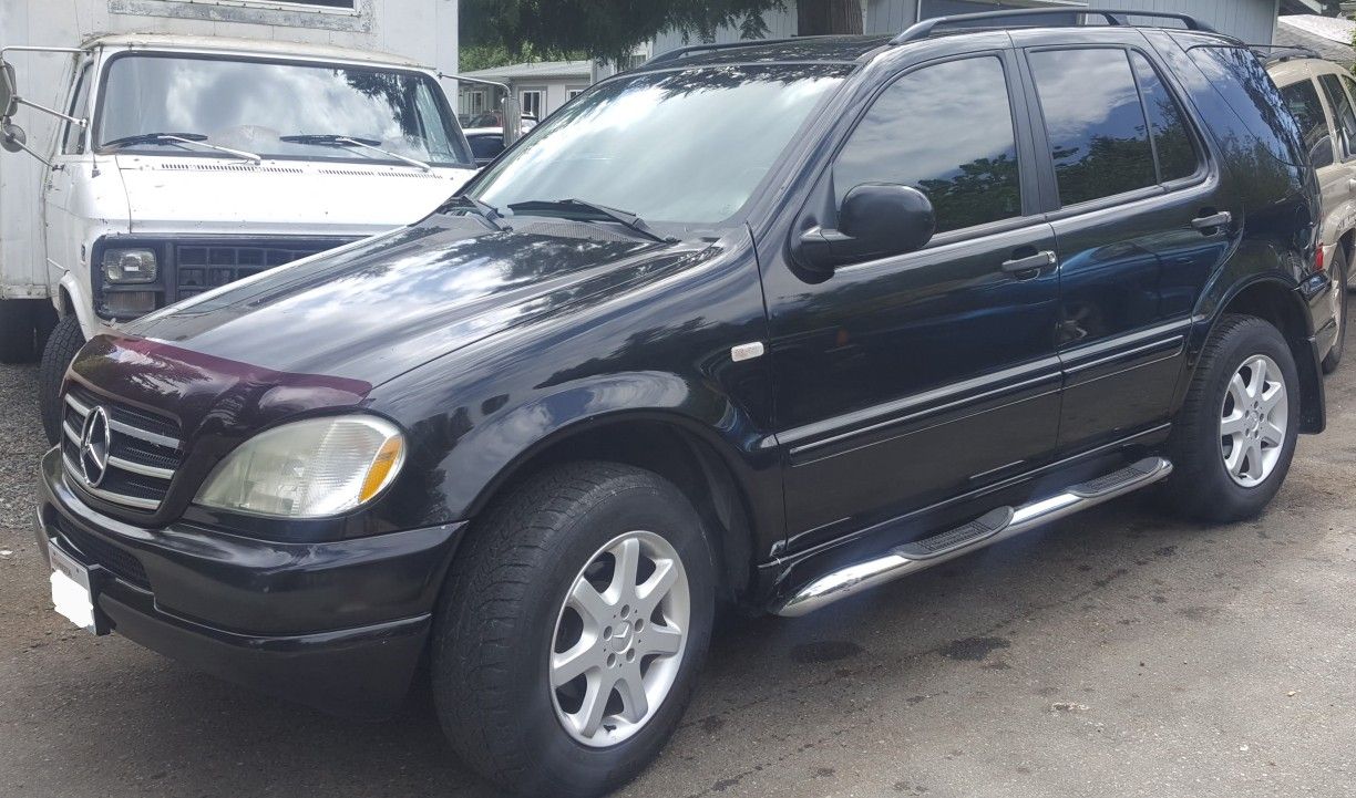 1999 Mercedes-Benz M-Class