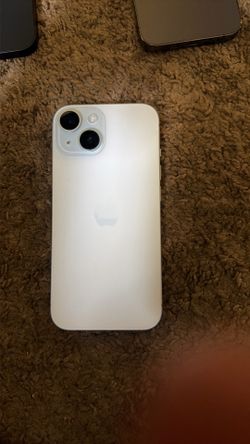 ⭐ iPhone 15 256GB - LIKE NEW - AppleCare+ Theft & Loss - $475