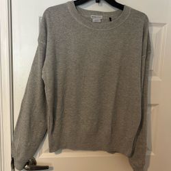 Scoopneck, Long Sleeve Sweatshirt Really Nice Soft Material