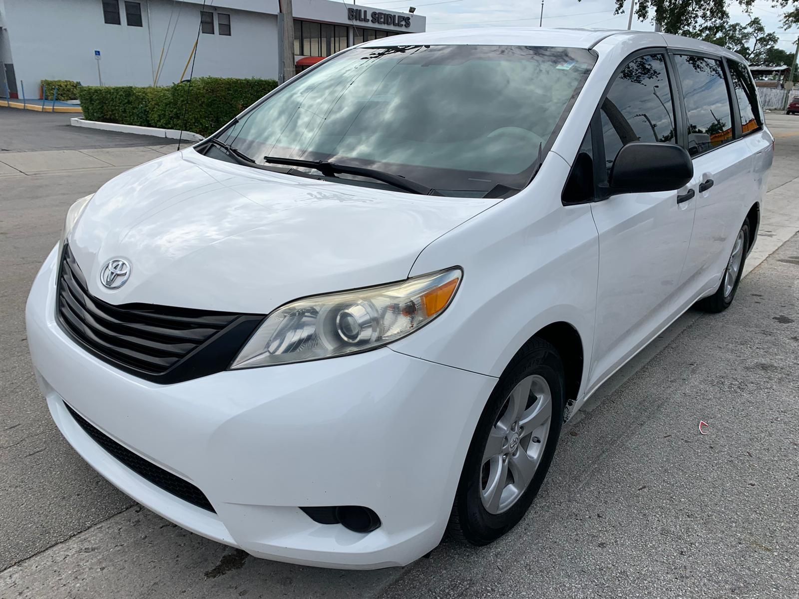 2014 Toyota Sienna