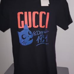 Gucci T-shirt